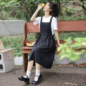 连衣裙女初中生学院风背带裙少女夏季两件套高中生文艺吊带中长裙