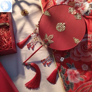 赘婿同款扇子却扇双面秀禾扇新娘结婚手捧扇中式团扇流苏烫金di