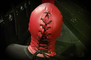 000人付款淘宝sm情趣窒息全包头套皮衣女奴拘束调教激情性感内衣紧身