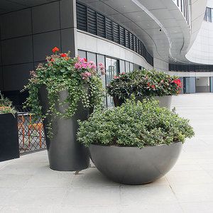 现代玻璃钢大花盆简约组合户外广场园林落地花钵景观椭圆灰色花器