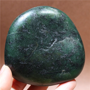 322克和田籽料碧玉独籽把件新疆玉龙喀什河籽玉原石真皮原籽优质