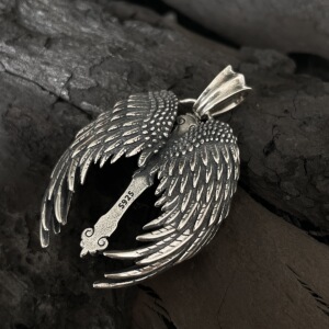 01小宝上新s925银天使之翼十字架吊坠  4*3.3cm 19.41g m2308