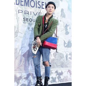 权志龙gd同款破洞宽松直筒牛仔裤做旧水洗蓝色休闲长裤tb