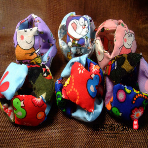 手工沙包儿童丢卡通圆形绣球沙包幼儿园沙包毽子80后怀旧缝制玩具