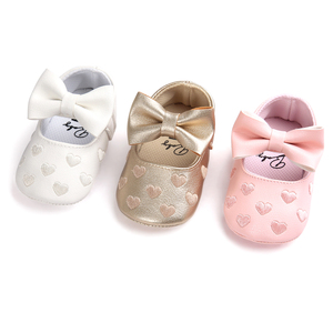 春秋季新生婴儿公主鞋0-1岁软底学步鞋3-6-12个月女宝宝透气单鞋