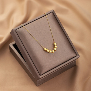 周大生黄金项链女999足金方糖纯金吊坠18k彩金锁骨链送女朋友礼物