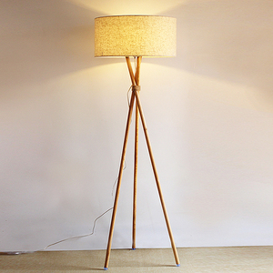 落地灯实木三角架立式现代简约客厅灯书房卧室立灯遥控布艺创意灯
