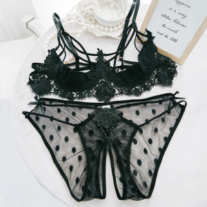 大码情趣内衣女镂空透视钢圈上托胸罩胖mm200斤性感诱惑文胸套装