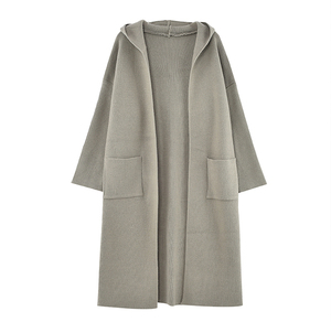 izola伊佐拉2021年冬季新品连帽口袋长袖中长款针织衫大衣z16m802