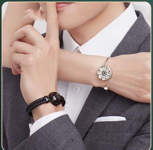 黑科技智能全息投影手环抖音情侣款一对感应异地恋心有灵犀臂表