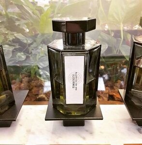 顺丰阿蒂仙 冥府之路 狂恋苦艾 寻找蝴蝶 小偷玫瑰 玫瑰追忆香水