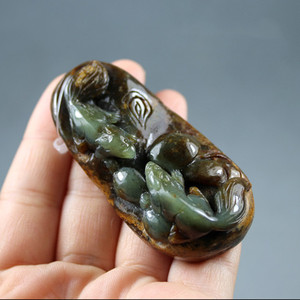 河磨玉松鼠属你有钱和田玉籽料石包玉