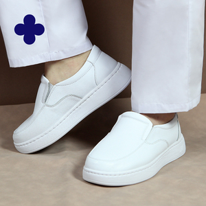 大礼拜男护士鞋白色医生鞋软底舒适皮鞋真皮休闲鞋透气男士工作鞋