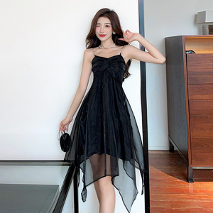 名媛气质纯欲性感v领抹胸吊带连衣裙夏季收腰不规则网纱仙女裙子