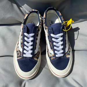 方其万斯鞋男小众大码定制46 47韩版帆布鞋藏蓝色小雏菊板鞋子男