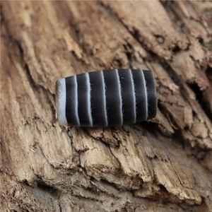 西藏精品千年黑白线珠古珠缠丝玛瑙天然图腾传世玛瑙文玩项链手串