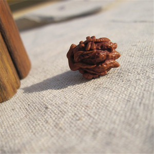 沈阳兄弟观赏淘宝小秋子雕刻佛手手串手持油性散珠野生核桃八棱矮桩