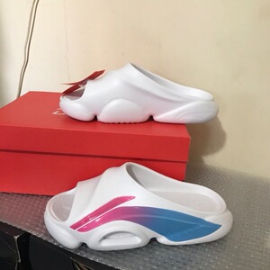 李宁/lining 女子南海岸渐变超透气休闲运动凉鞋拖鞋 abts010-1