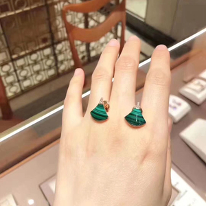 bvlgari宝格丽耳环小裙子扇子18k玫瑰金珍珠贝母扇形耳钉0人付款