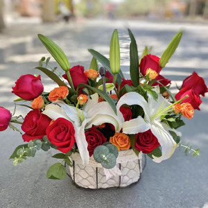 手提花篮筐竹编藤编柳编铁艺编织客厅装饰摆件插花假花水果小篮子