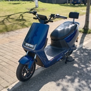 60伏电动摩托车