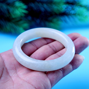 内蒙古佘太翠精品蓝冰手镯