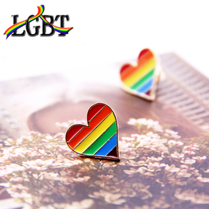 lgbt六色彩虹胸针心形同志胸章骄傲色同性恋gay女拉拉les徽章饰品