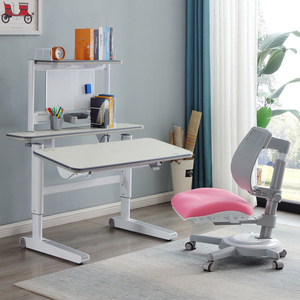 台湾康朴乐儿童书桌椅