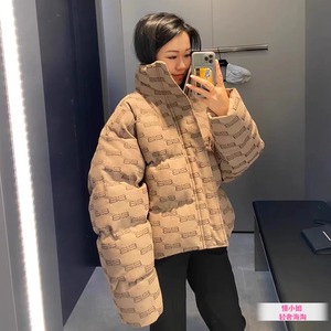 Balenciaga巴黎世家 新款锁扣满印LOGO休闲羽绒服男 面包服外套女