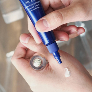 资生堂悦薇小熨斗眼霜