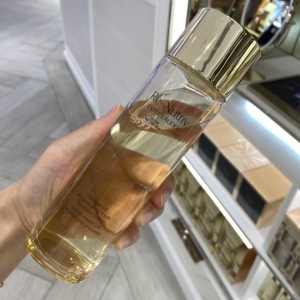 雅诗兰黛白金花精粹紧颜精华水200ml