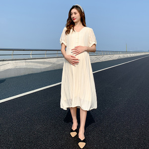 v领孕妇裙夏季怀孕衣服潮妈孕妈妈大肚婆白色连衣裙时尚2022新款