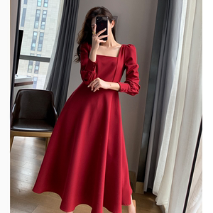 2024春装新款大码女装红色连衣裙订婚结婚敬酒回门礼服高腰小红裙