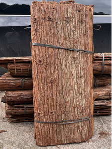 杉树皮天然农庄装饰盖顶防腐树皮真树皮贴墙面包管道复古拍摄道具