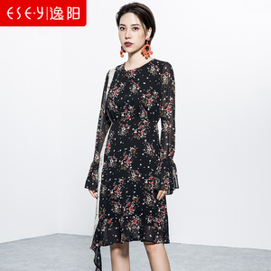 逸阳连衣裙女秋季新款时尚碎花收腰显瘦百搭气质复古中长裙子