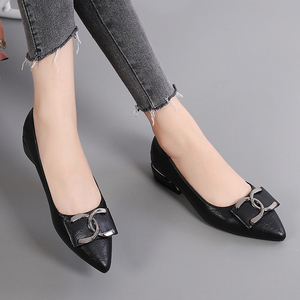 百丽女鞋清仓低跟