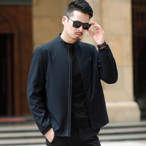 爸爸春装外套春秋薄款中老年商务休闲立领男装上衣中年男士夹克男