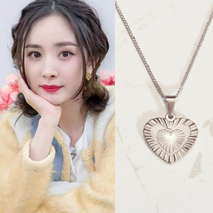 代购override2022新款杨幂同款时尚经典款银色爱心情侣项链锁骨链