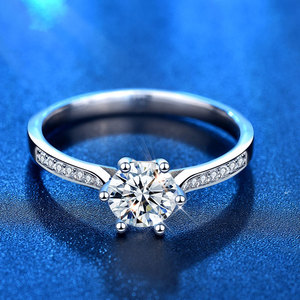 周大福星925纯银镀白金999铂金钻戒女莫桑石克拉戒指皇冠六爪指环