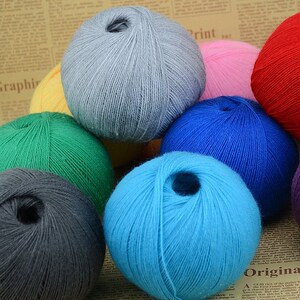 织围巾毛线团柔软细开司米细细线红色材料彩色手工编织毛线球粉色