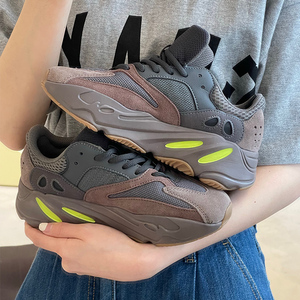 秋新款亲亲椰子700v2灰白老爹鞋网红百搭黑色运动女鞋ins潮8人付款