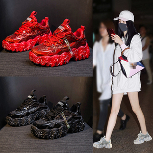 红色全黑色走秀老爹鞋女水钻报纸底亮面ins潮鞋小黑鞋显脚小air