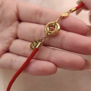 鞠婧祎同款红绳手链女新款钛钢镀黄金色福到平安扣手饰不易掉色