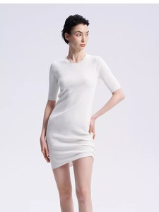 IRO2024春夏新款法式冰丝短袖性感抽褶不对称针织连衣裙短裙