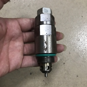 挖掘机卡特312 200 320 324 336 b c d主副炮副溢流阀分配保持阀