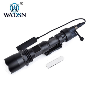 沃德森战术M961户外照明灯LED灯聚光透镜强光加长型电筒探洞手灯
