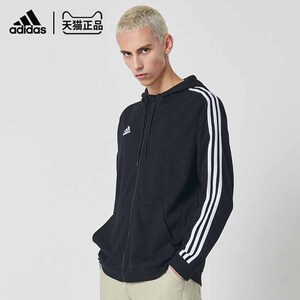 阿迪达斯哲系列外套
