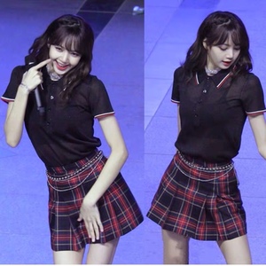 blackpink韩国女团lisa同款打歌演出服套装polo衫t恤格子百褶短裙