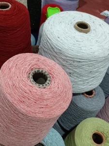 手工编织【彩点】羊绒点子线机器织提花羊绒衫背心粗柔软时尚潮