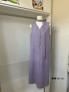 JINC连衣裙女小个子2024夏季新气质法式V领排扣大口袋牛仔背心裙